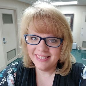 Meet your Posher, Joy